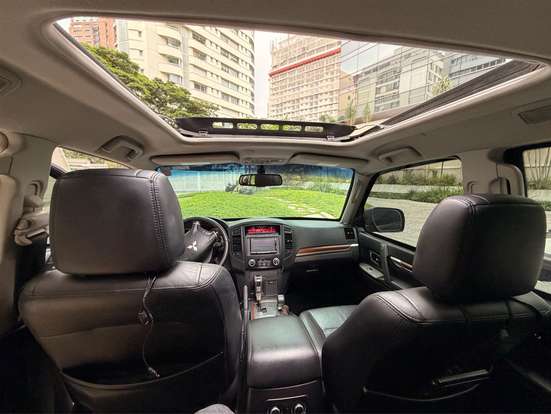 MITSUBISHI-PAJERO FULL-3.8 HPE 4X4 V6 24V GASOLINA 4P AUTOMÁTICO MITSUBISHI-PAJERO FULL-2009