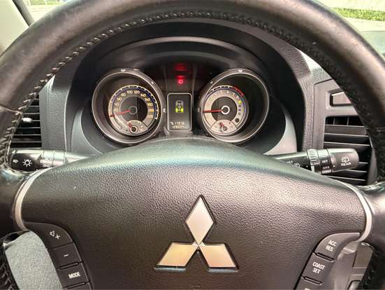 MITSUBISHI-PAJERO FULL-3.8 HPE 4X4 V6 24V GASOLINA 4P AUTOMÁTICO MITSUBISHI-PAJERO FULL-2009