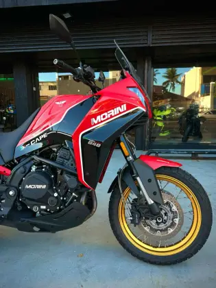 MOTO MORINI X-CAPE 