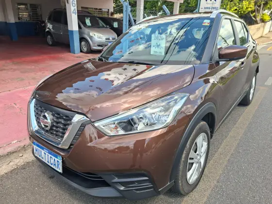 NISSAN KICKS 1.6 16V FLEXSTART S 4P MANUAL NISSAN KICKS 1.6 16V FLEXSTART S 4P MANUAL