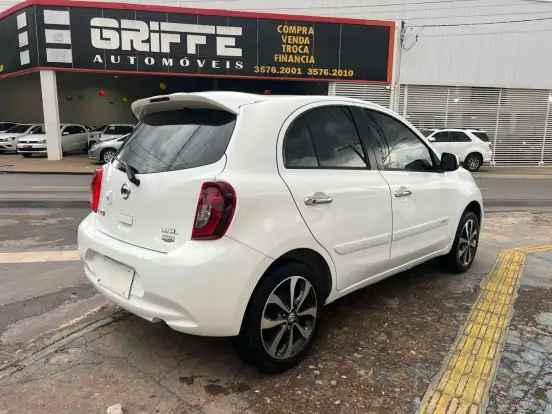 NISSAN-MARCH-1.6 SL 16V FLEX 4P MANUAL NISSAN-MARCH-2016