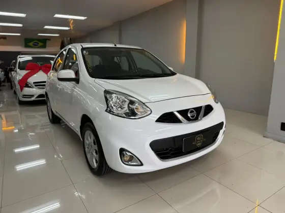 NISSAN MARCH 1.6 SV 16V FLEX 4P MANUAL