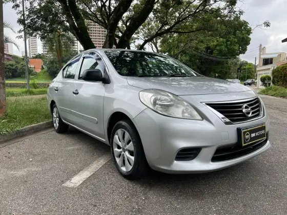 NISSAN VERSA 1.6 16V FLEX S 4P MANUAL