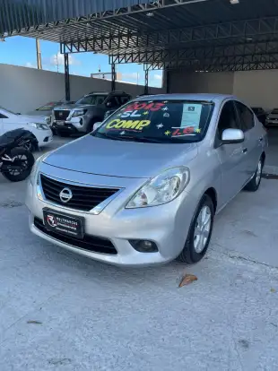 NISSAN-VERSA-2012