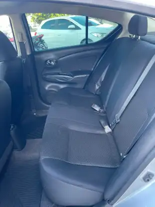 NISSAN-VERSA-2012