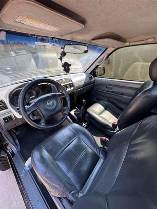 NISSAN-FRONTIER-2005