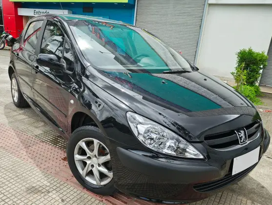 PEUGEOT 307 1.6 PRESENCE 16V GASOLINA 4P MANUAL