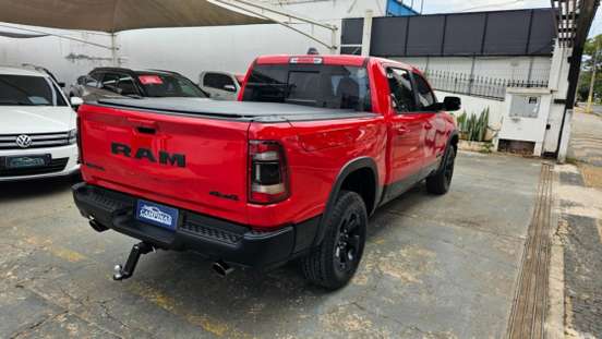 RAM-1500-5.7 V8 GASOLINA REBEL CD 4X4 AUTOMÁTICO RAM-1500-2022
