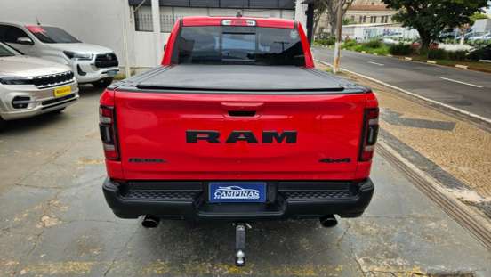 RAM-1500-5.7 V8 GASOLINA REBEL CD 4X4 AUTOMÁTICO RAM-1500-2022