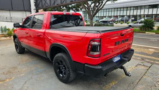 RAM-1500-5.7 V8 GASOLINA REBEL CD 4X4 AUTOMÁTICO RAM-1500-2022