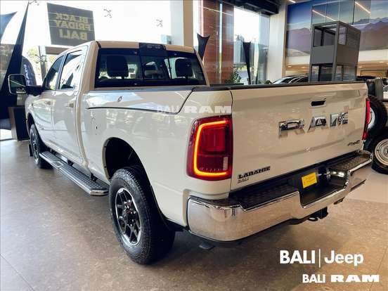 RAM-2500-6.7 I6 TURBO DIESEL LARAMIE CD 4X4 AUTOMÁTICO RAM-2500-2025