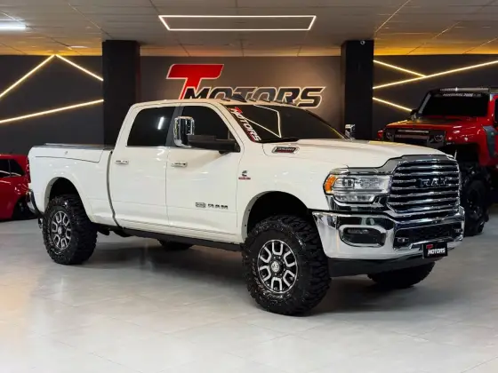 RAM 3500 6.7 I6 TURBO DIESEL LIMITED LONGHORN CD 4X4  AUTOMÁTICO