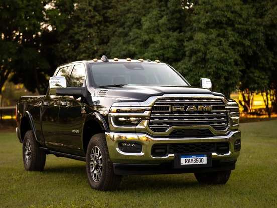 RAM-3500-6.7 I6 TURBO DIESEL LIMITED LONGHORN CD 4X4 AUTOMÁTICO RAM-3500-2025