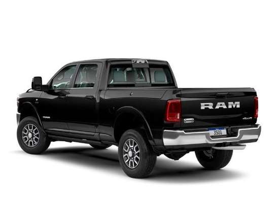 RAM-3500-6.7 I6 TURBO DIESEL LIMITED LONGHORN CD 4X4 AUTOMÁTICO RAM-3500-2025