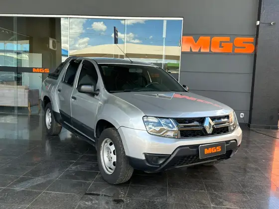 RENAULT DUSTER OROCH 1.6 16V SCE FLEX EXPRESS MANUAL