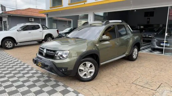 RENAULT DUSTER OROCH 2.0 16V FLEX DYNAMIQUE 4P AUTOMÁTICO