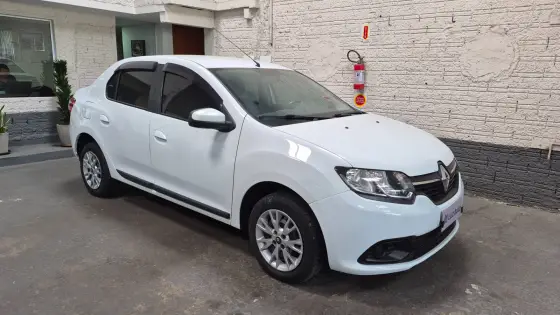 RENAULT LOGAN 1.6 EXPRESSION 8V FLEX 4P MANUAL