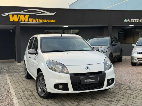 RENAULT SANDERO 1.0 TECH RUN 16V FLEX 4P MANUAL