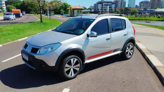 RENAULT SANDERO 1.6 STEPWAY 16V FLEX 4P MANUAL