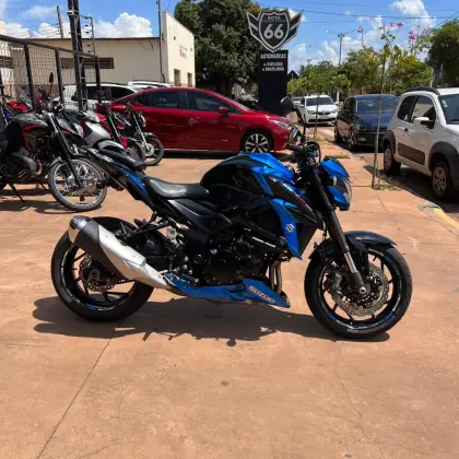SUZUKI GSX-S750A 