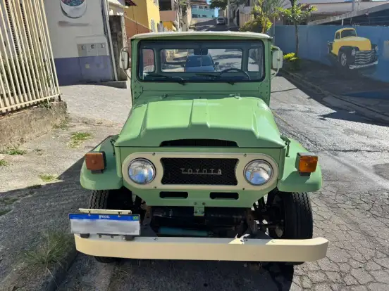 TOYOTA-BANDEIRANTE-3.7 BJ50LV 4X4 TETO RIGIDO DIESEL 2P MANUAL TOYOTA-BANDEIRANTE-1980