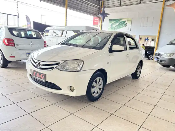 TOYOTA ETIOS 1.5 X SEDAN 16V FLEX 4P MANUAL