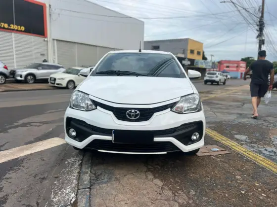 TOYOTA ETIOS 1.5 XS 16V FLEX 4P AUTOMÁTICO