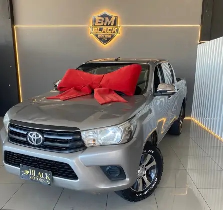 TOYOTA HILUX 2.8 STD 4X4 CD 16V DIESEL 4P MANUAL