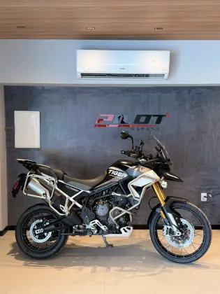 TRIUMPH TIGER 900 RALLY ARAGÓN TRIUMPH TIGER 900 RALLY ARAGÓN