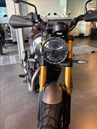 TRIUMPH-SCRAMBLER 400 X-2025