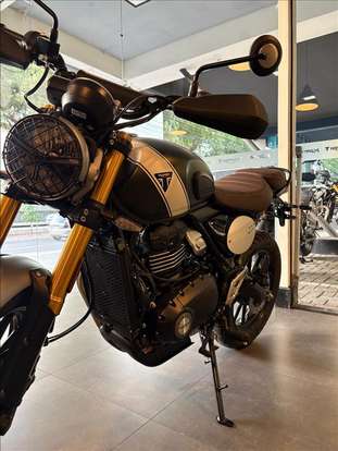 TRIUMPH-SCRAMBLER 400 X-2025
