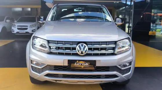 VOLKSWAGEN AMAROK 3.0 V6 TDI DIESEL HIGHLINE CD 4MOTION AUTOMÁTICO