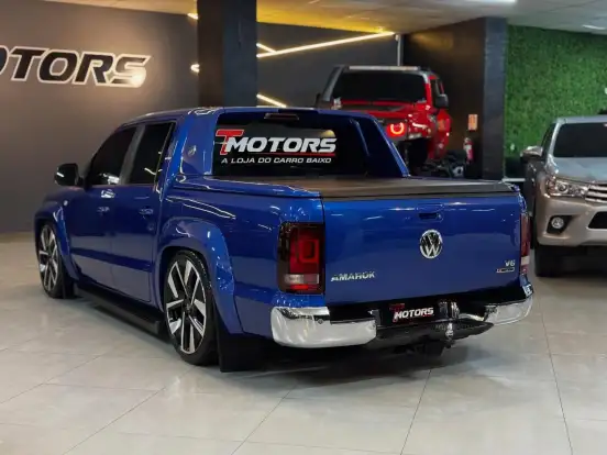 VOLKSWAGEN-AMAROK-2019