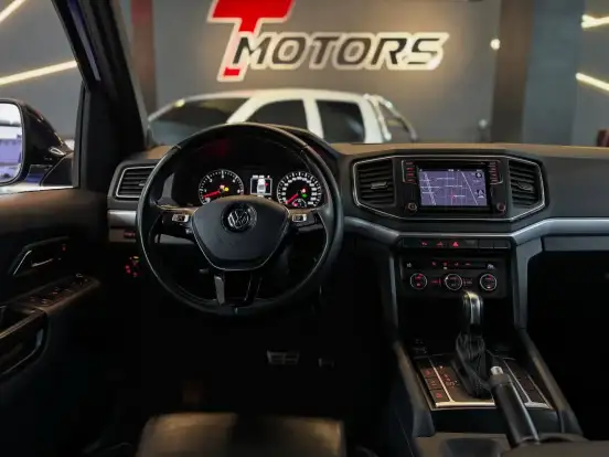 VOLKSWAGEN-AMAROK-2019