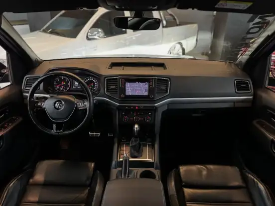 VOLKSWAGEN-AMAROK-2019