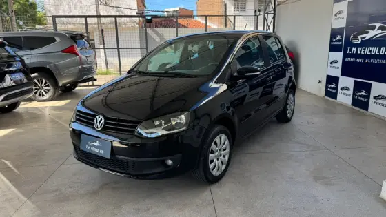 VOLKSWAGEN FOX 1.0 MI 8V FLEX 4P MANUAL VOLKSWAGEN FOX 1.0 MI 8V FLEX 4P MANUAL