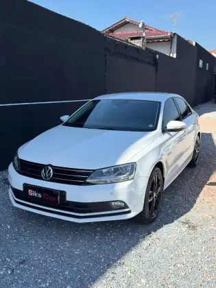 VOLKSWAGEN JETTA 2.0 TSI HIGHLINE 211CV GASOLINA 4P TIPTRONIC