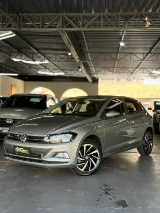 VOLKSWAGEN POLO 1.0 200 TSI HIGHLINE AUTOMÁTICO