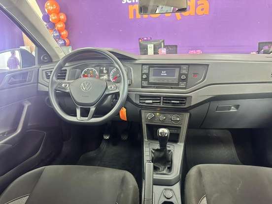 VOLKSWAGEN-POLO-2024