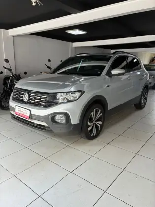 VOLKSWAGEN T-CROSS 1.0 200 TSI TOTAL FLEX COMFORTLINE AUTOMÁTICO
