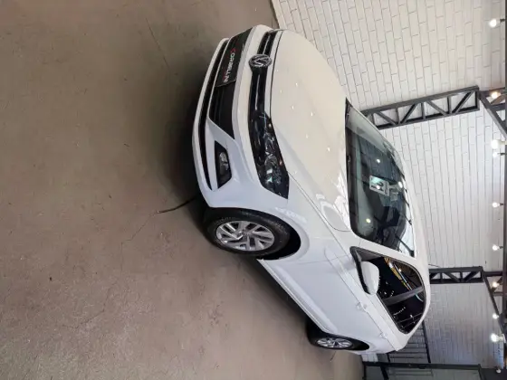 VOLKSWAGEN VIRTUS 1.6 MSI SENSE TOTAL FLEX AUTOMÁTICO