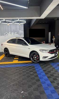 VOLKSWAGEN-JETTA-1.4 250 TSI TOTAL FLEX R-LINE TIPTRONIC VOLKSWAGEN-JETTA-2019