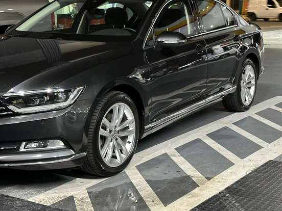 VOLKSWAGEN-PASSAT-2.0 16V TSI BLUEMOTION GASOLINA HIGHLINE 4P DSG VOLKSWAGEN-PASSAT-2018