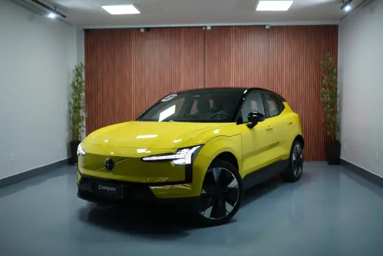 VOLVO EX30 69 KW ELÉTRICO ULTRA