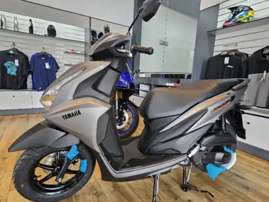 YAMAHA-FLUO 125 HYBRID CONNECTED ABS YAMAHA-FLUO 125 HYBRID CONNECTED ABS-2026