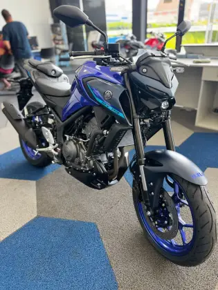 YAMAHA MT-03 CONNECTED ABS YAMAHA MT-03 CONNECTED ABS
