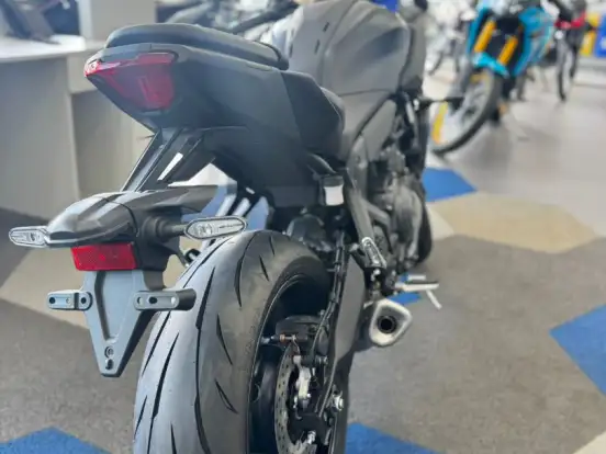 YAMAHA-MT-07 CONNECTED ABS YAMAHA-MT-07 CONNECTED ABS-2025