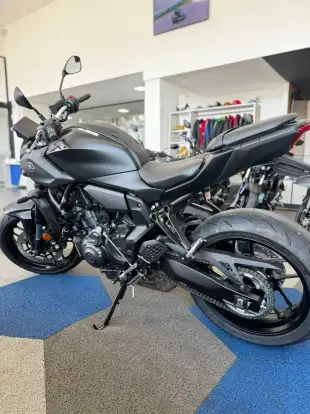YAMAHA-MT-07 CONNECTED ABS-2025