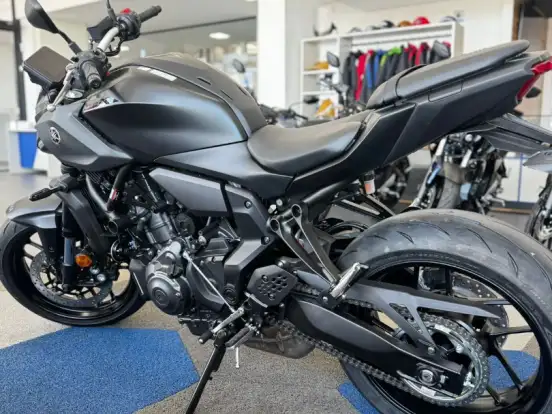 YAMAHA-MT-07 CONNECTED ABS YAMAHA-MT-07 CONNECTED ABS-2025