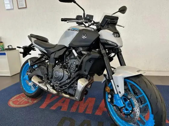 YAMAHA MT-07 CONNECTED ABS 